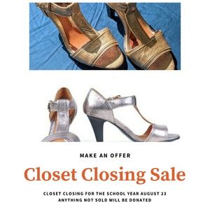 Sofft Gredda GOLD T-Strap Heels